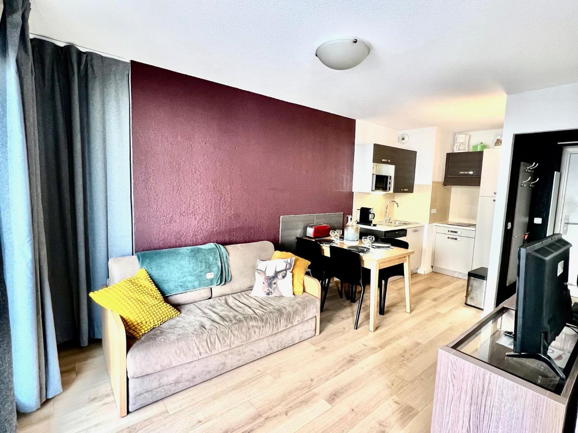 Appartement Familial Avec Parking Centre Valberg Peone Экстерьер фото